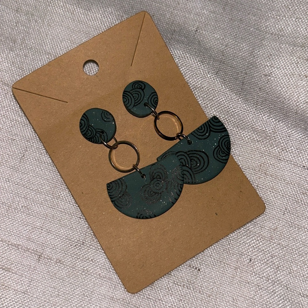 NWOT HANDMADE EARRINGS